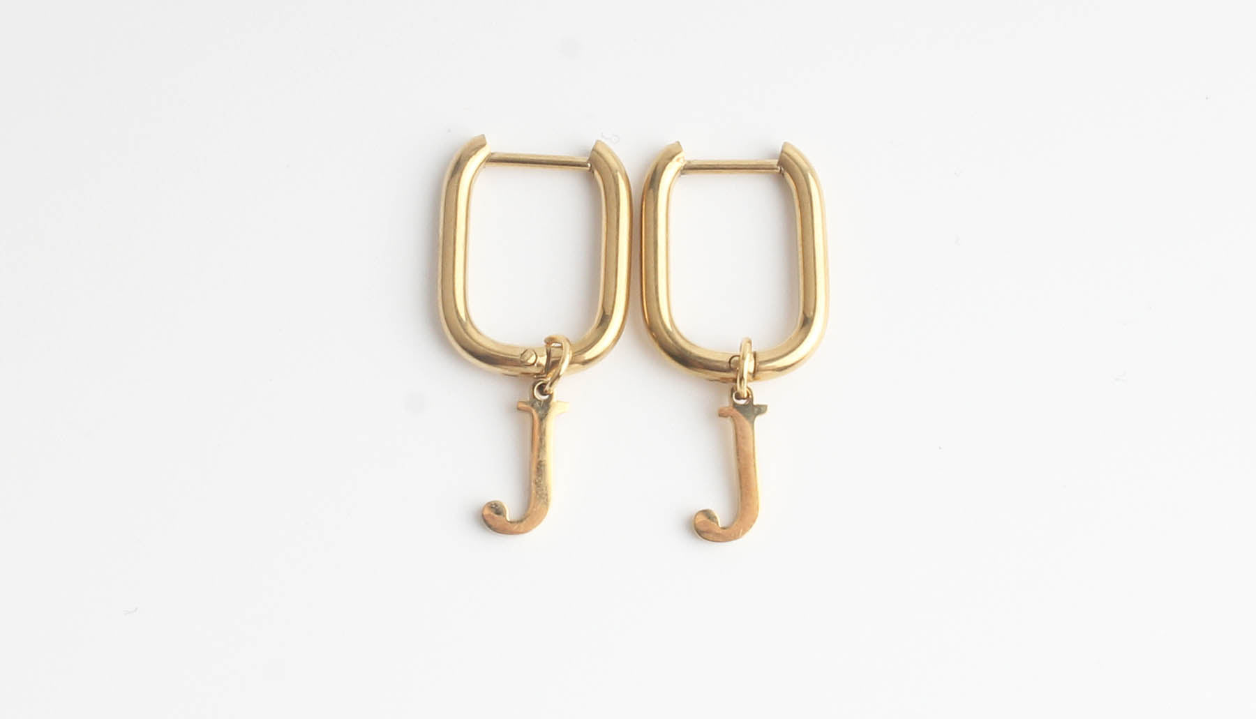 Initial - Pendientes - Acero inoxidable