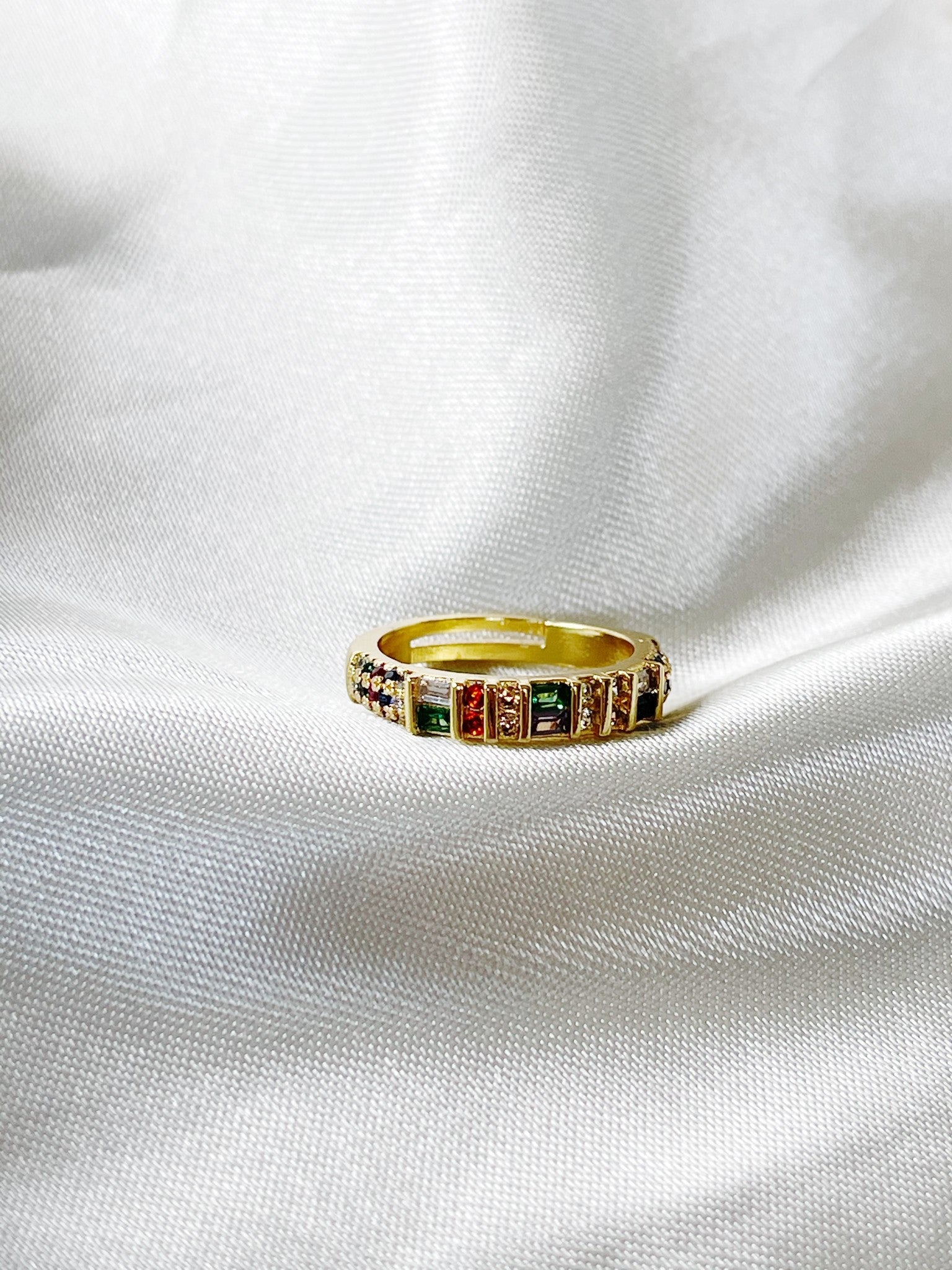 Ponle un anillo - Anillo - Multicolor - Chapado en oro - Ajustable